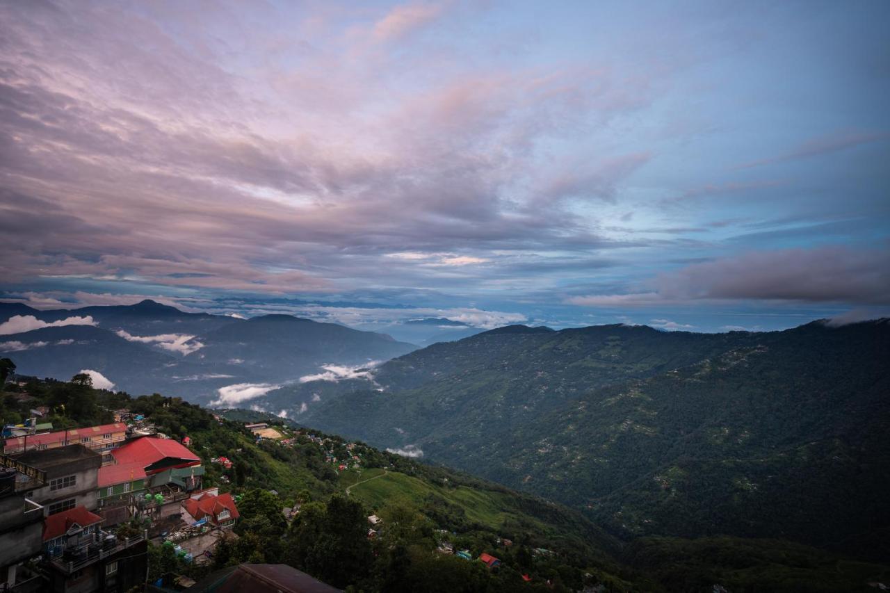 Muscatel Stardust - Chowrasta Mall Road Darjeeling  Extérieur photo